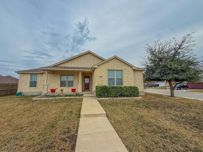 /international/us/300-western-sky-trl-jarrell-tx-110104627080/