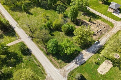 /international/us/807-lincoln-ave-pacific-junction-ia-110102060896/