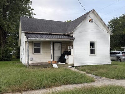 /international/us/1558-bryan-street-chillicothe-mo-110110367881/