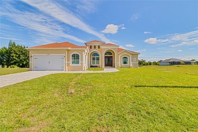 /international/us/238-w-pine-valley-lane-rotonda-west-fl-110105022954/