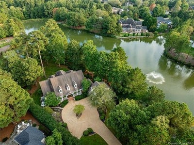 /international/us/3017-margaret-jones-lane-williamsburg-va-110108298804/