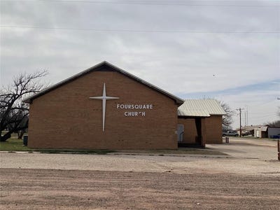 /international/us/200-w-guthrie-weinert-tx-110098150152/