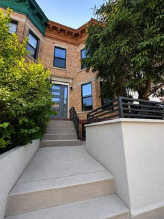/international/us/1202-carroll-st-brooklyn-ny-110108501648/