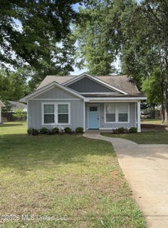/international/us/58-third-avenue-lucedale-ms-110105978277/