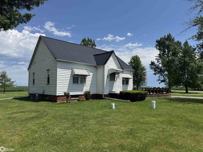 /international/us/1844-racine-avenue-mount-union-ia-110100681478/
