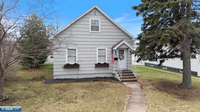 /international/us/610-11th-st-s-virginia-mn-110107722519/