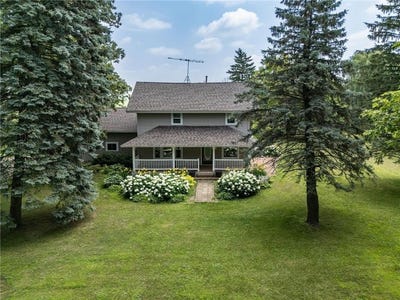 /international/us/42660-county-6-boulevard-zumbrota-twp-mn-110100918703/