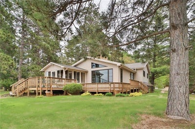 /international/us/7295-voyageur-way-nisswa-mn-110108381169/