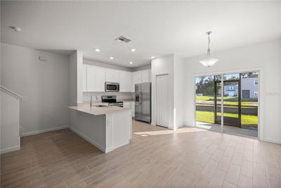 /international/us/3339-se-37th-avenue-road-ocala-fl-110107935637/