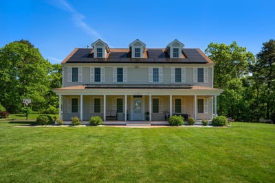 /international/us/111-sisters-circle-yarmouth-port-ma-110108507261/