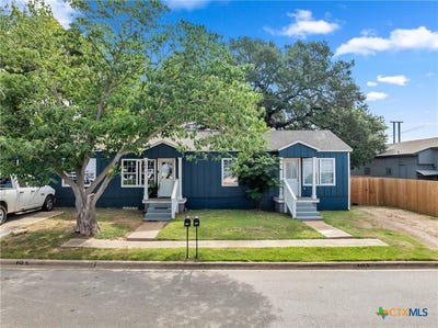 /international/us/105-n-rhomberg-street-burnet-tx-110094315880/