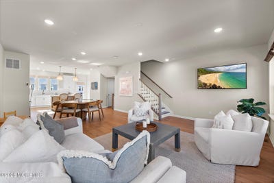 /international/us/19-sandbar-alley-oceanport-nj-110120460027/