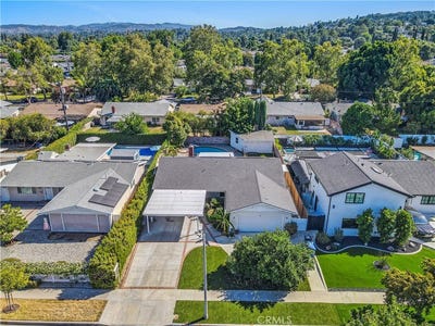 /international/us/24224-welby-way-west-hills-ca-110094066727/