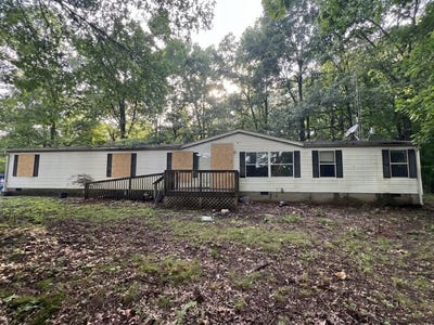 /international/us/914-shinkle-chapel-rd-hartford-ky-110120419899/