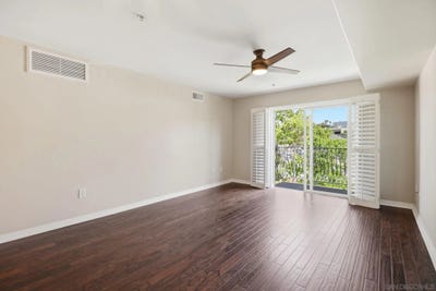 /international/us/801-w-hawthorn-san-diego-ca-110106565432/