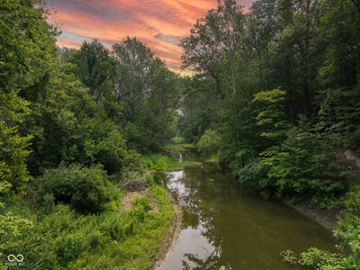 /international/us/1645-dye-creek-court-zionsville-in-110100515662/