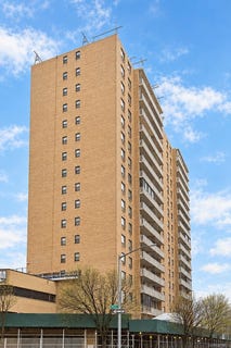 /international/us/92-29-queens-boulevard-rego-park-ny-110110298007/