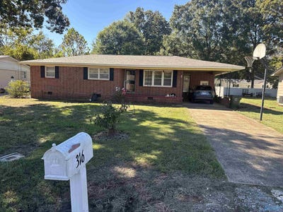 /international/us/316-sharon-street-scottsboro-al-110110106337/