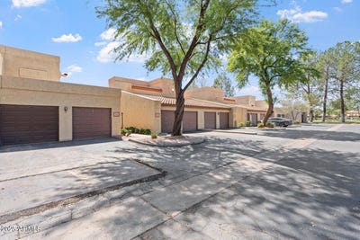 /international/us/8301-n-21st-drive-phoenix-az-110100814321/
