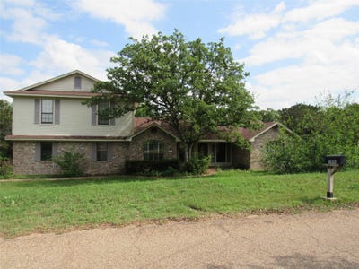 /international/us/1048-eagle-canyon-drive-china-spring-tx-110107309932/