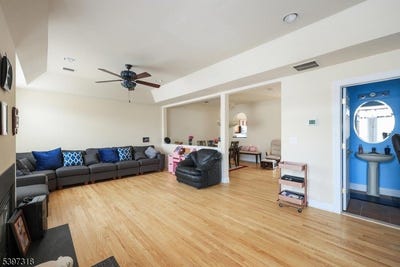 /international/us/1427-barnhardt-ln-rahway-city-nj-110107655933/