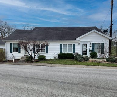 /international/us/402-foxspring-ave-flemingsburg-ky-110107843501/