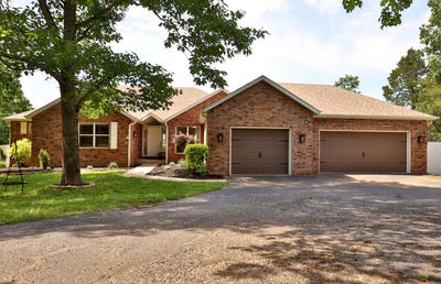 /international/us/185-tanner-road-branson-mo-110100213363/