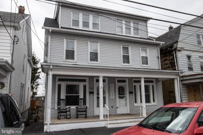 /international/us/102-schuylkill-avenue-shenandoah-pa-110100568611/