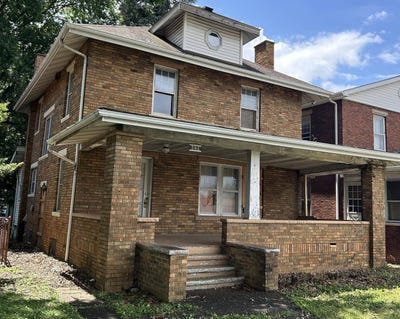 /international/us/1967-washington-avenue-huntington-wv-110108468109/