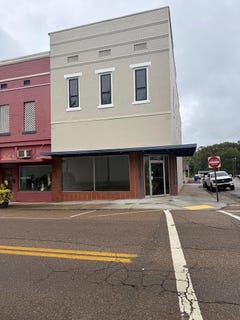 /international/us/2356-cedar-street-mckenzie-tn-110105952686/