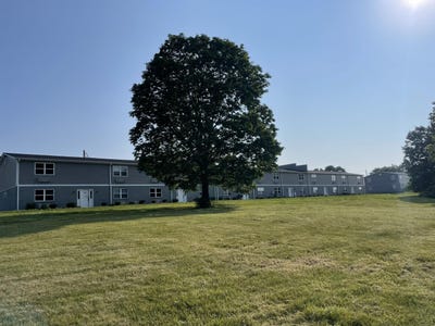 /international/us/200-n-hill-n-dale-street-danville-ky-110104573081/