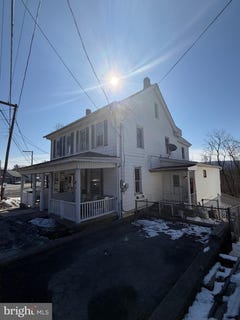 /international/us/201-broad-street-ashland-pa-110106151457/