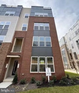 /international/us/2528-neabsco-common-place-woodbridge-va-110109102265/