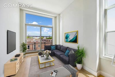 /international/us/23-05-24th-avenue-queens-ny-110108251366/