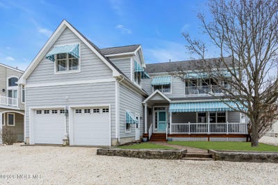 /international/us/1107-barnegat-lane-mantoloking-nj-110106375868/