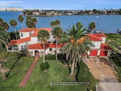 /international/us/15801-redington-drive-redington-beach-fl-110101164981/?lang=en