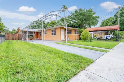 /international/us/2815-sw-36th-ave-miami-fl-110120037955/