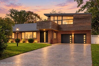 /international/us/19-garden-terrace-east-brunswick-nj-110119945769/