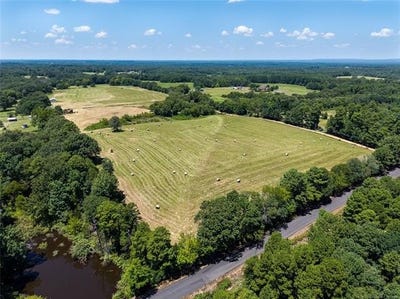 /international/us/20-red-hill-road-antlers-ok-110109604380/