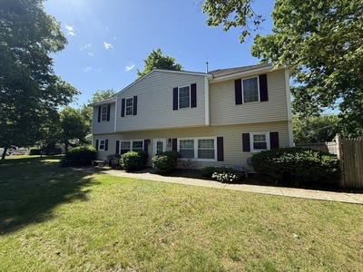 /international/us/28-crestview-dr-westborough-ma-110108388994/