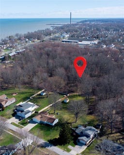 /international/us/woodruff-drive-sheffield-lake-oh-110106371102/