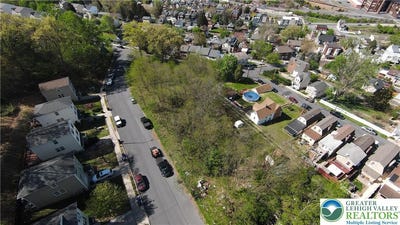 /international/us/james-street-bethlehem-city-pa-110109276043/
