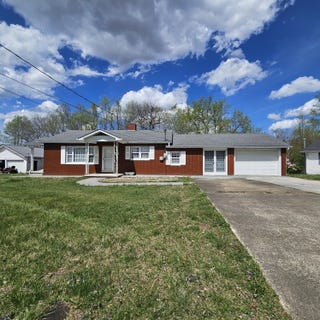 /international/us/92-highland-park-drive-williamsburg-ky-110106951097/