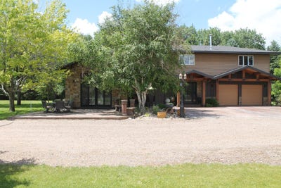 /international/us/16061-33rd-st-nw-east-fairview-nd-110108946381/