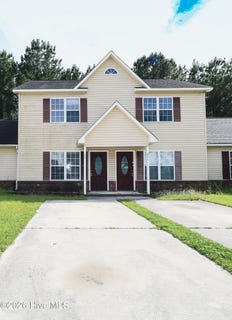 /international/us/209-mesa-lane-jacksonville-nc-110108024028/