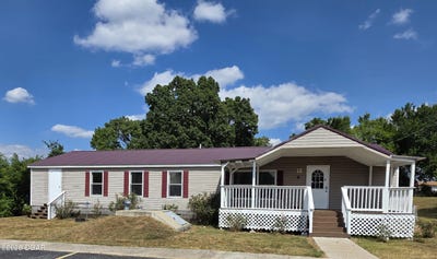 /international/us/201-granby-miners-road-granby-mo-110109656764/