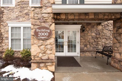 /international/us/2204-lilac-court-upper-gwynedd-pa-110107319950/