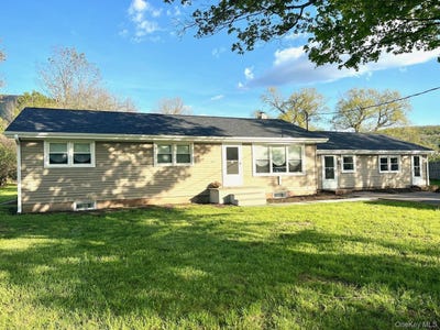 /international/us/96-56-windham-ny-110108202715/