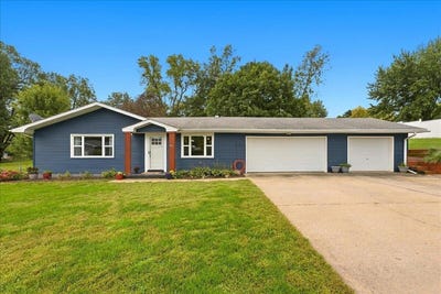/international/us/204-filmore-st-sidney-ia-110110371660/
