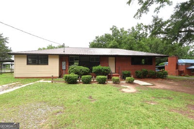 /international/us/1465-irwinton-road-milledgeville-ga-110108353122/